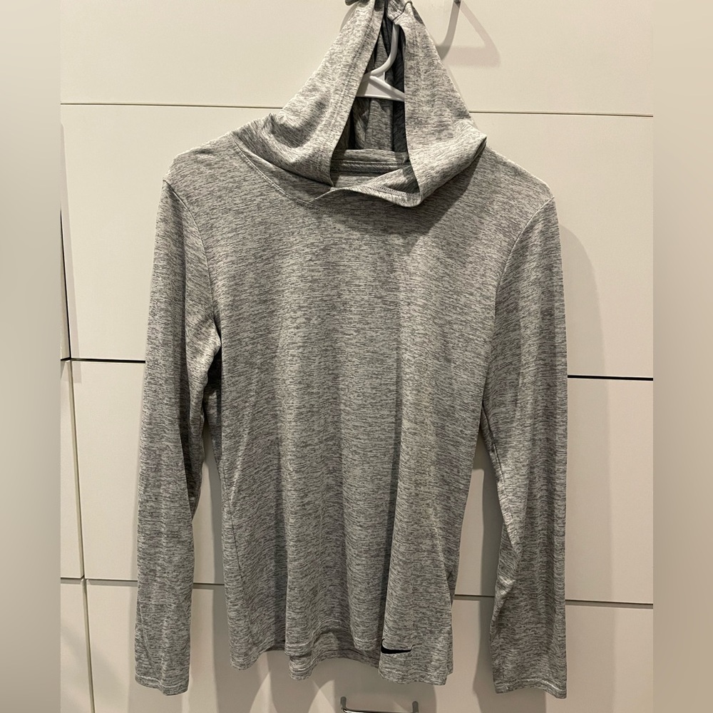 Nike dri fit hoodie long sleeve